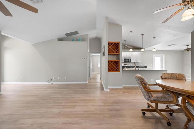 816 BEVERLY ROAD 64, Venice, FL 34293