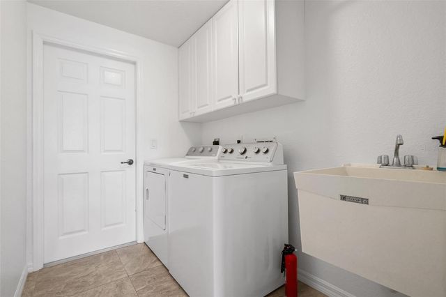 816 BEVERLY ROAD 64, Venice, FL 34293