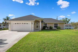 816 BEVERLY ROAD 64, Venice, FL 34293