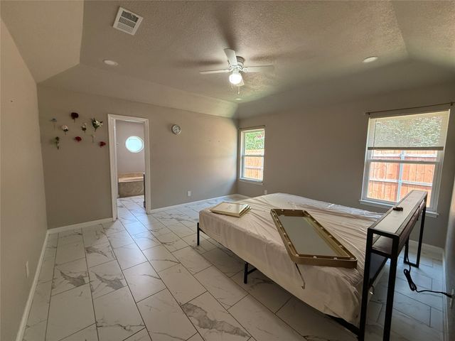 109 Colony Drive, Arlington, TX 76002