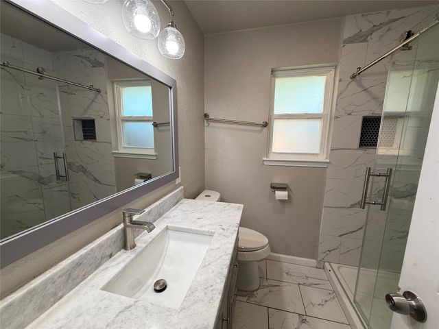 109 Colony Drive, Arlington, TX 76002