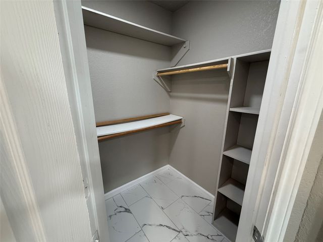 109 Colony Drive, Arlington, TX 76002
