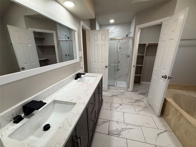 109 Colony Drive, Arlington, TX 76002