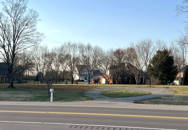 4821 Lascassas Pike, Lascassas, TN 37085