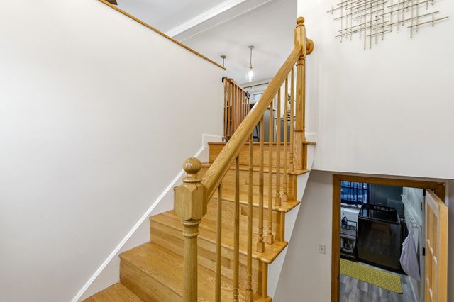 13 Redwing Road, Concord, NH 03301