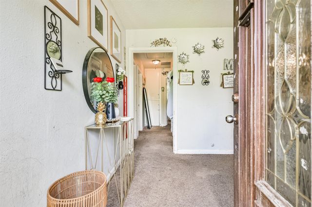 607 Honeysuckle Drive, La Marque, TX 77568
