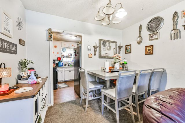 607 Honeysuckle Drive, La Marque, TX 77568