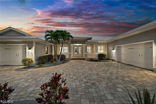 105 SW 52nd ST, Cape Coral, FL 33914