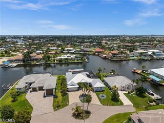 105 SW 52nd ST, Cape Coral, FL 33914
