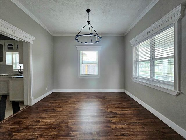 614 N York Street, Houston, TX 77003