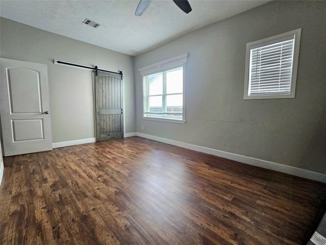 614 N York Street, Houston, TX 77003