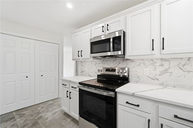 2821 Horstman Drive, Dayton, OH 45429