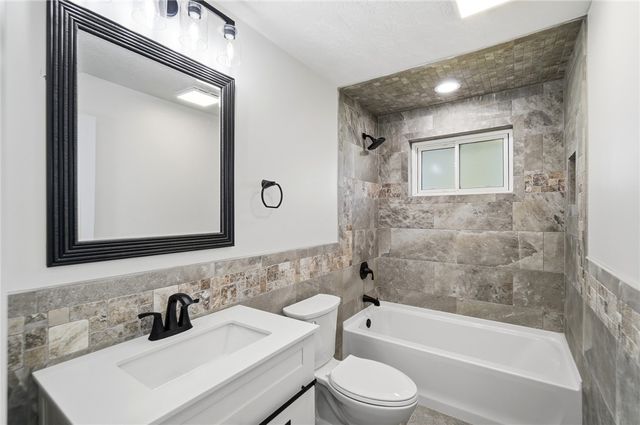 2821 Horstman Drive, Dayton, OH 45429