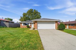 2821 Horstman Drive, Dayton, OH 45429