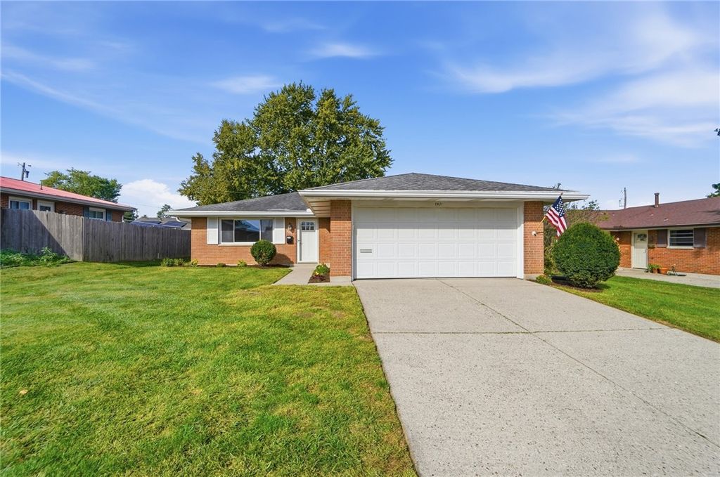 2821 Horstman Drive, Dayton, OH 45429