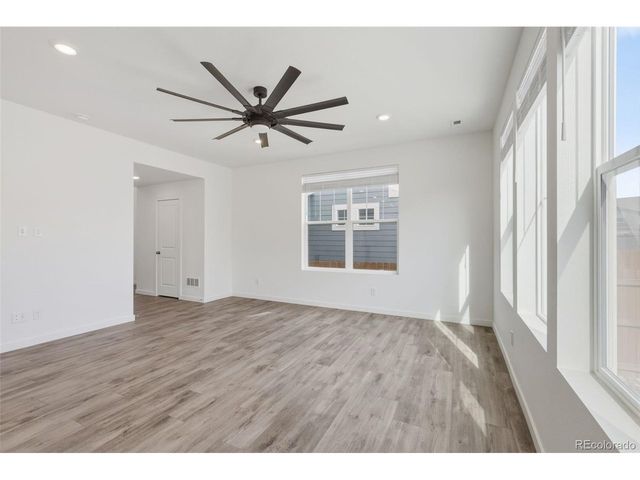 922 W Beverly St, Elizabeth, CO 80107