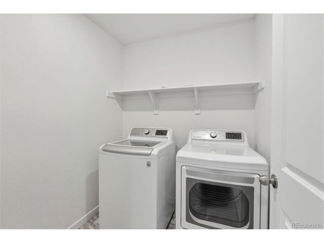 922 W Beverly St, Elizabeth, CO 80107