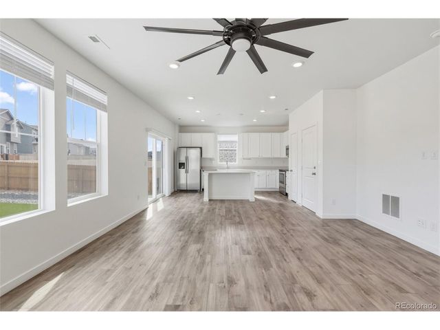 922 W Beverly St, Elizabeth, CO 80107