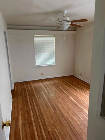1402 Hillcrest Drive, Sherman, TX 75092