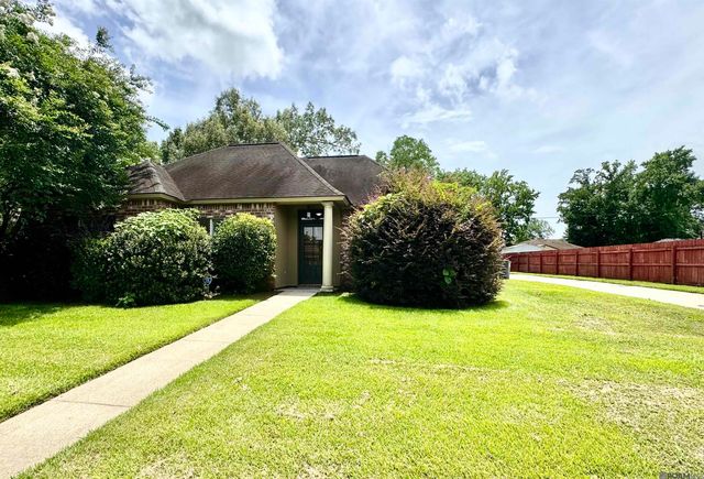 413 Lake Worth Dr, Baton Rouge, LA 70810