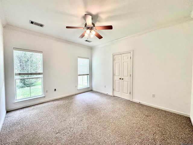 413 Lake Worth Dr, Baton Rouge, LA 70810