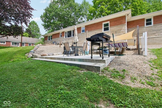 6399 E County Road 300 S, Plainfield, IN 46168