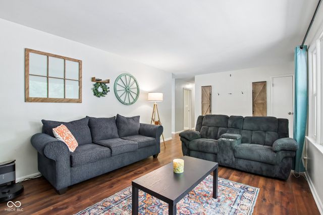 6399 E County Road 300 S, Plainfield, IN 46168