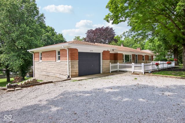 6399 E County Road 300 S, Plainfield, IN 46168