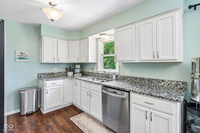 6399 E County Road 300 S, Plainfield, IN 46168