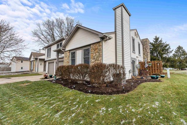 6017 Sawmill Woods Drive, Fort Wayne, IN 46835