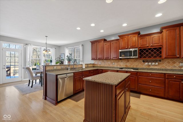 7931 Fawnwood Drive, Indianapolis, IN 46278