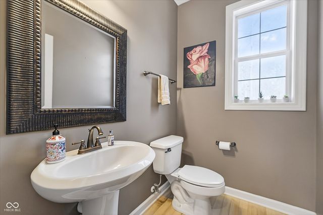 7931 Fawnwood Drive, Indianapolis, IN 46278