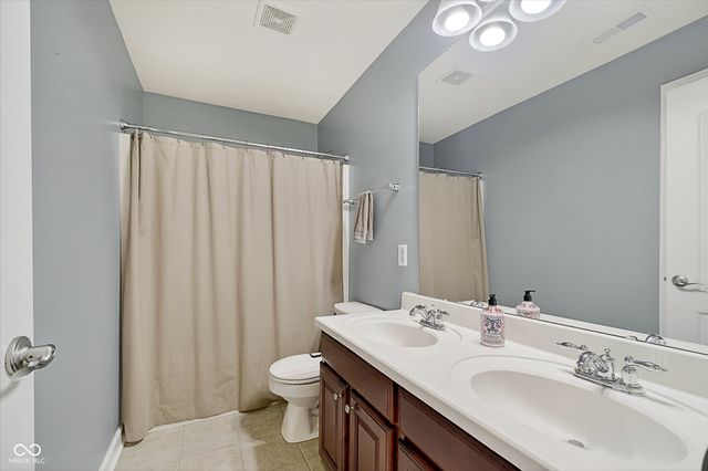 7931 Fawnwood Drive, Indianapolis, IN 46278