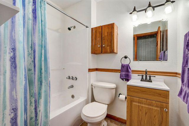 157 Oak Crest Drive, Marshfield, MO 65706