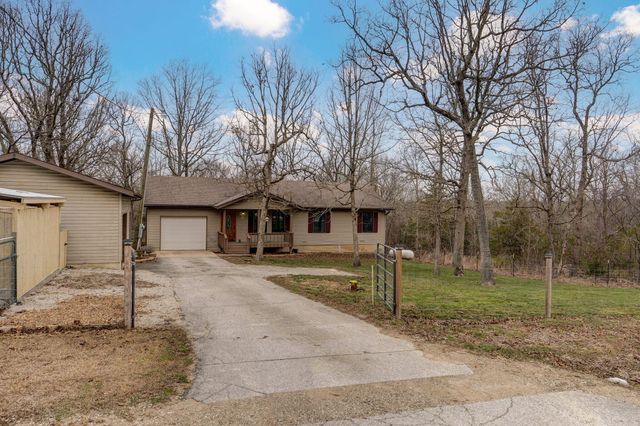 157 Oak Crest Drive, Marshfield, MO 65706
