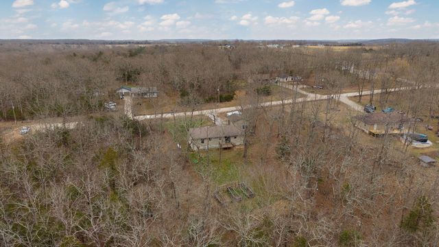157 Oak Crest Drive, Marshfield, MO 65706