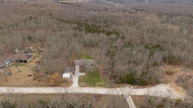 157 Oak Crest Drive, Marshfield, MO 65706