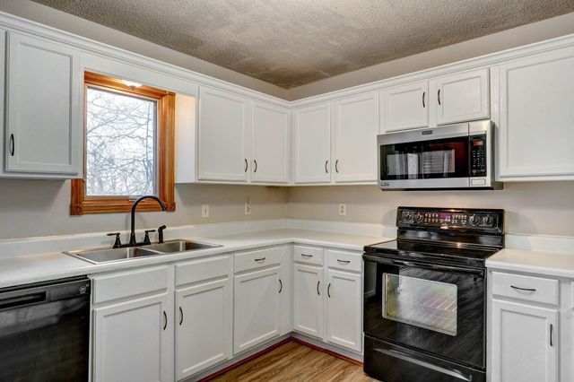 157 Oak Crest Drive, Marshfield, MO 65706