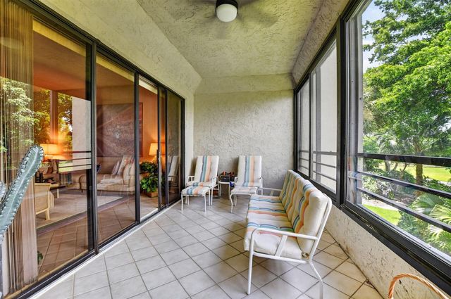 7535 LA PAZ Boulevard 201, Boca Raton, FL 33433