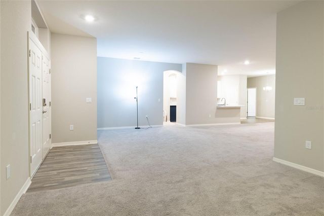 1069 MONTGOMERY LANE, Polk City, FL 33868