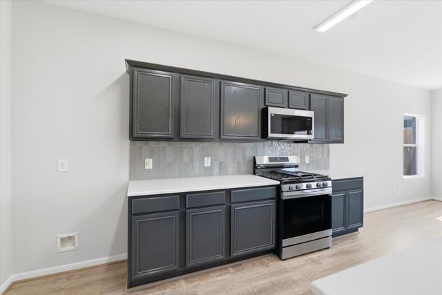 8311 Rusty Blackhaw Lane, Baytown, TX 77523