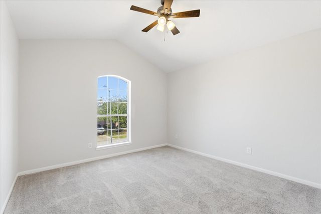 8311 Rusty Blackhaw Lane, Baytown, TX 77523