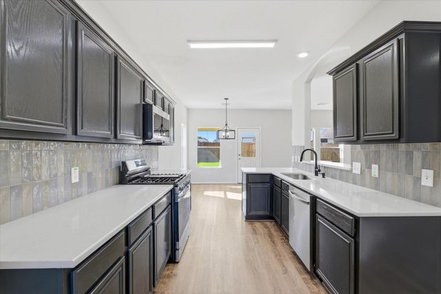 8311 Rusty Blackhaw Lane, Baytown, TX 77523