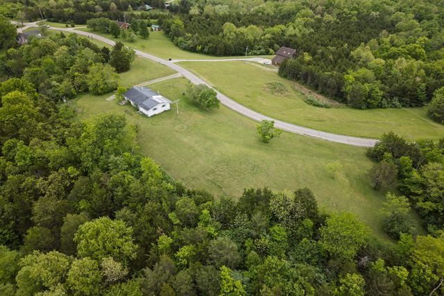 609 Concord Caddo Road, Falmouth, KY 41040