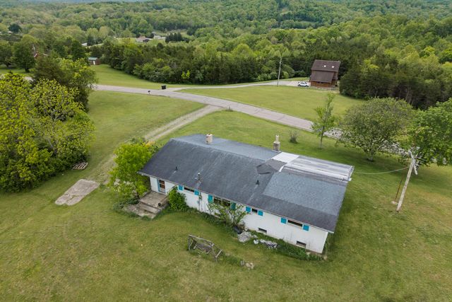 609 Concord Caddo Road, Falmouth, KY 41040