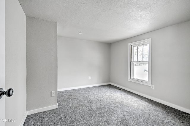 1570 Granby Road, Kingsport, TN 37660
