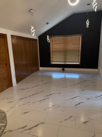 3126 Alameda Street 202, Medford, OR 97504