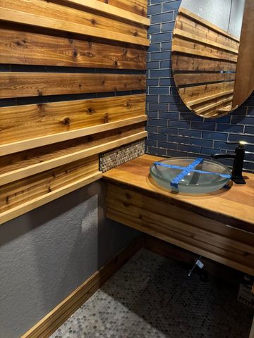 3126 Alameda Street 202, Medford, OR 97504