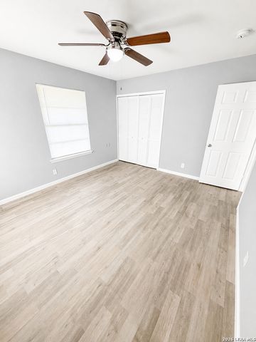 6103 VISTA VALLEY DR, San Antonio, TX 78242