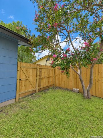 6103 VISTA VALLEY DR, San Antonio, TX 78242